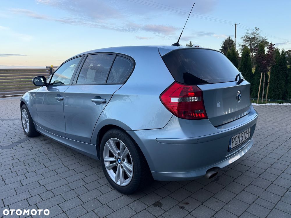 BMW Seria 1 116i - 8