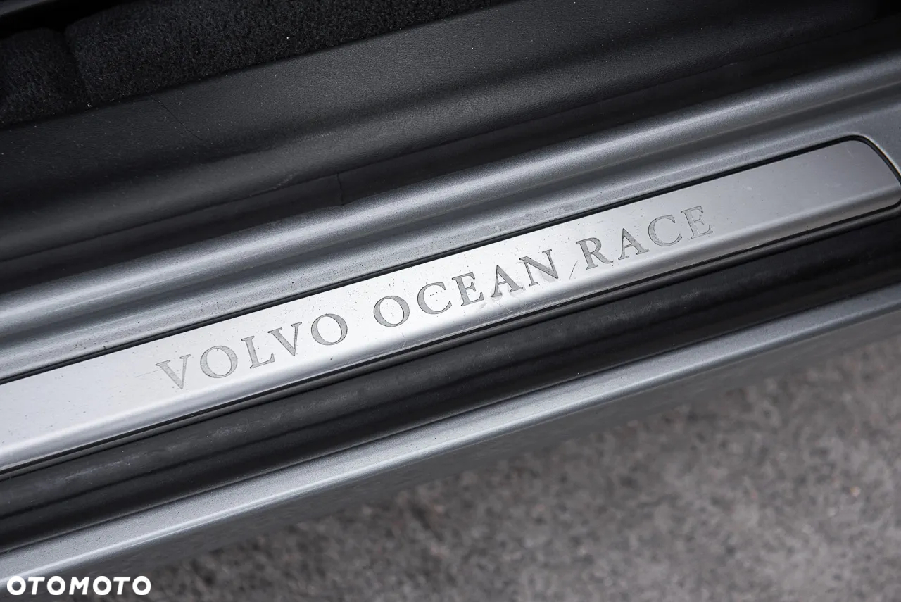 Volvo V70 3.2 AWD Ocean Race - 31