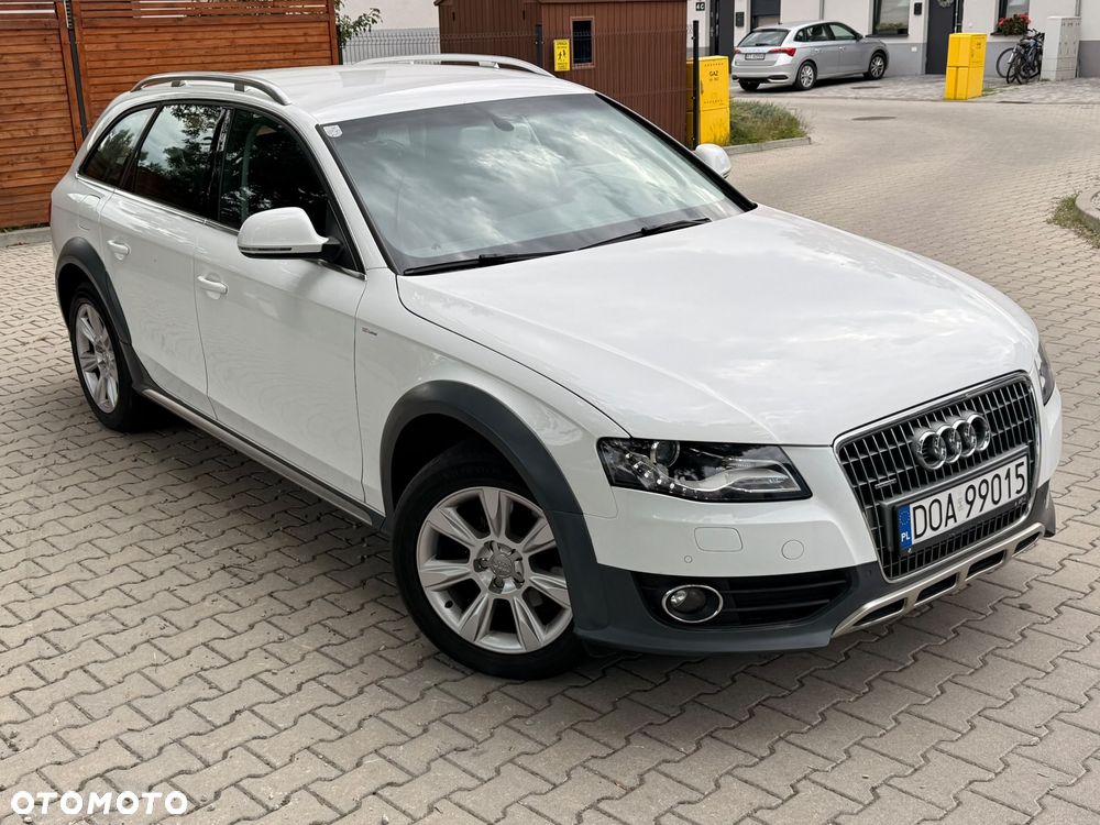 Audi A4 Allroad - 11