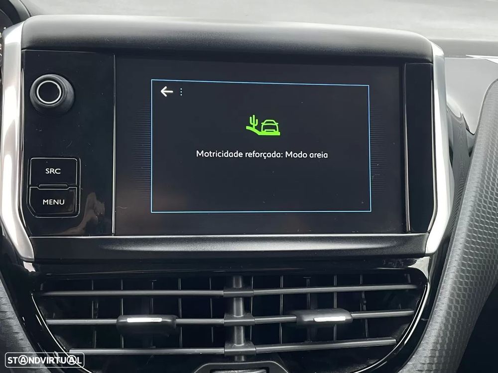 Peugeot 2008 1.2 PureTech GT Line - 38