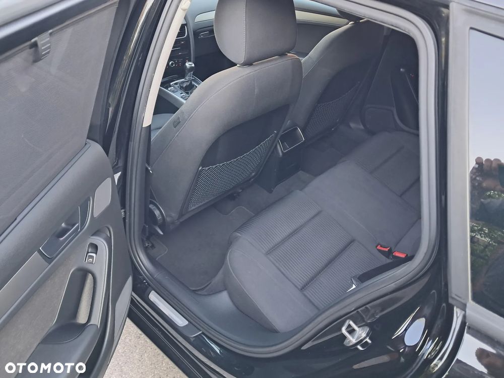 Audi A4 Avant 2.0 TDI DPF Attraction - 11