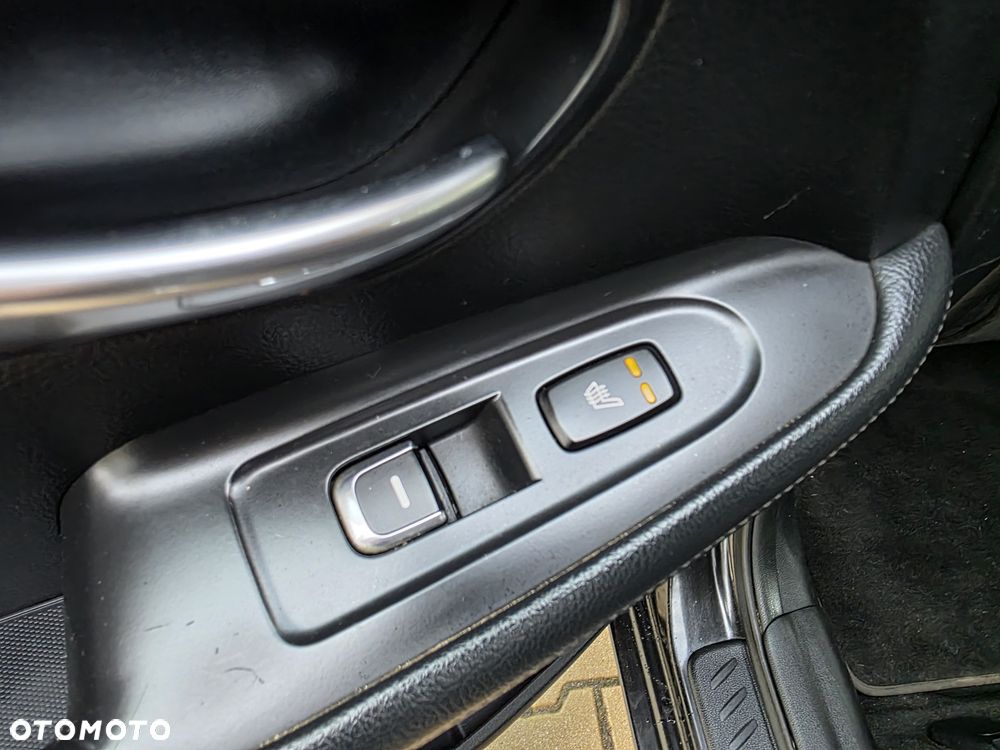 Kia Carens 1.7 CRDi Vision - 12