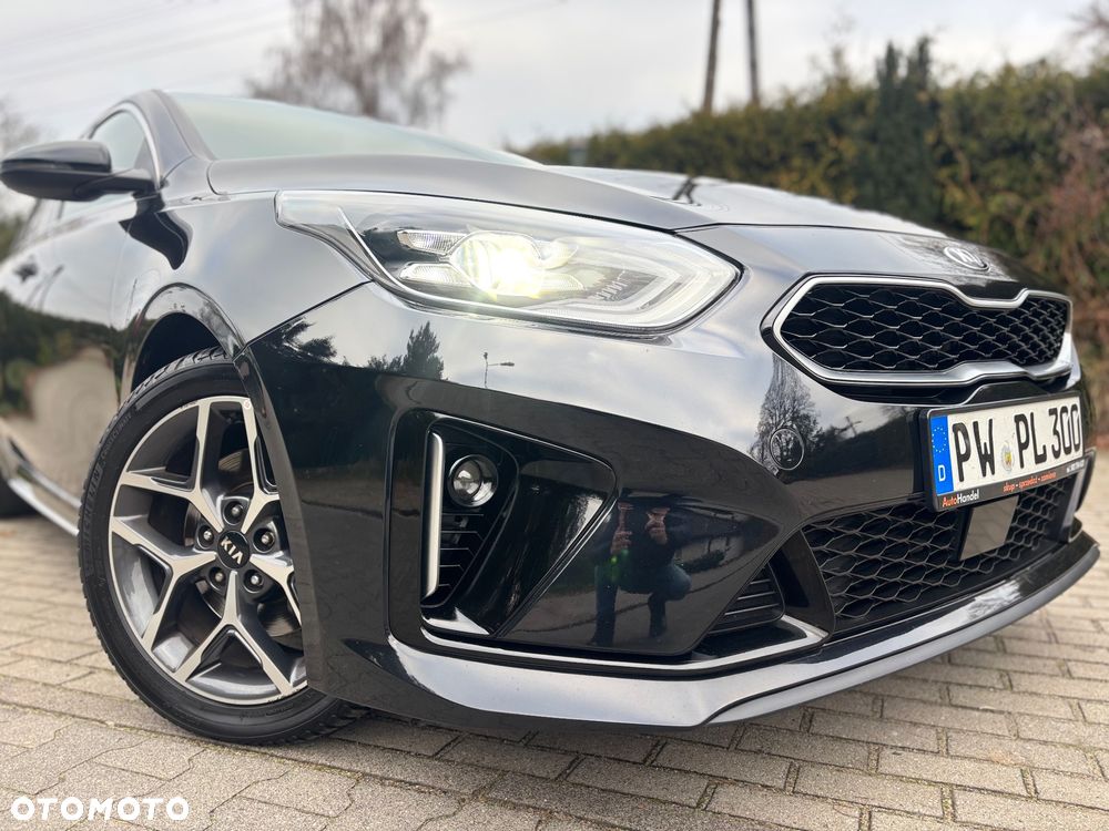 Kia ProCeed 1.4 T-GDI OPF GT LINE - 26
