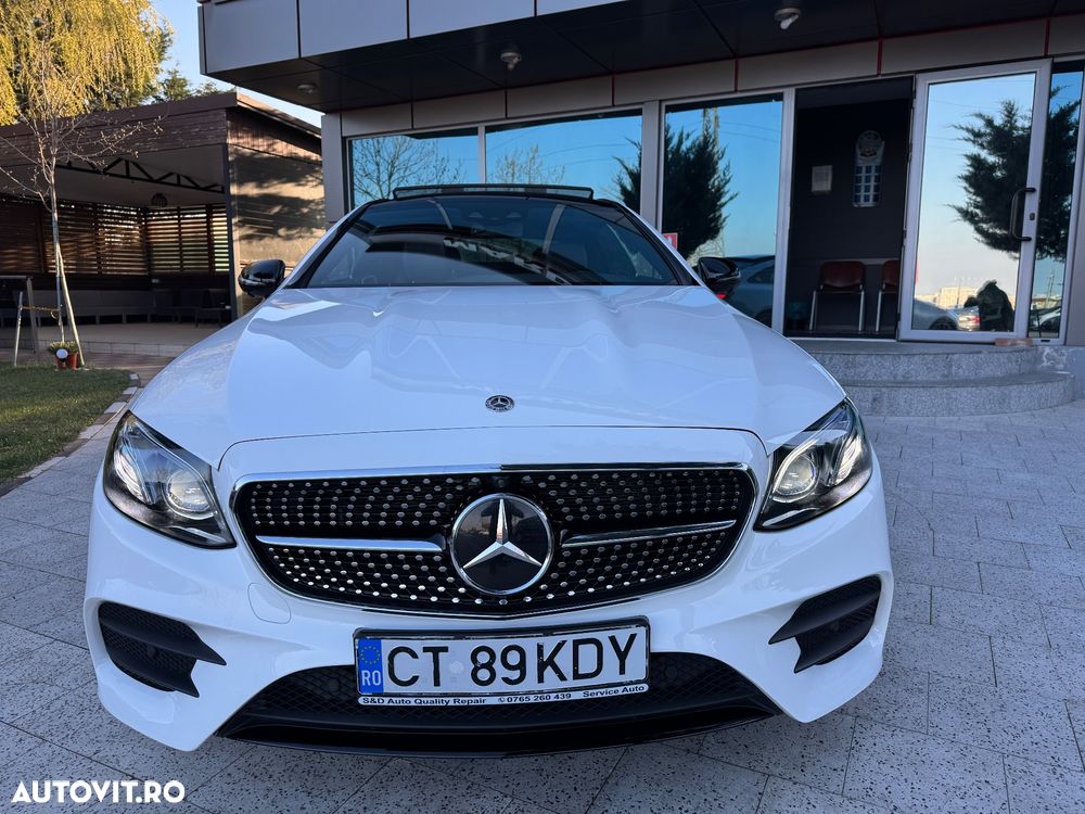 Mercedes-Benz E 300 Coupe 9G-TRONIC AMG Line - 22