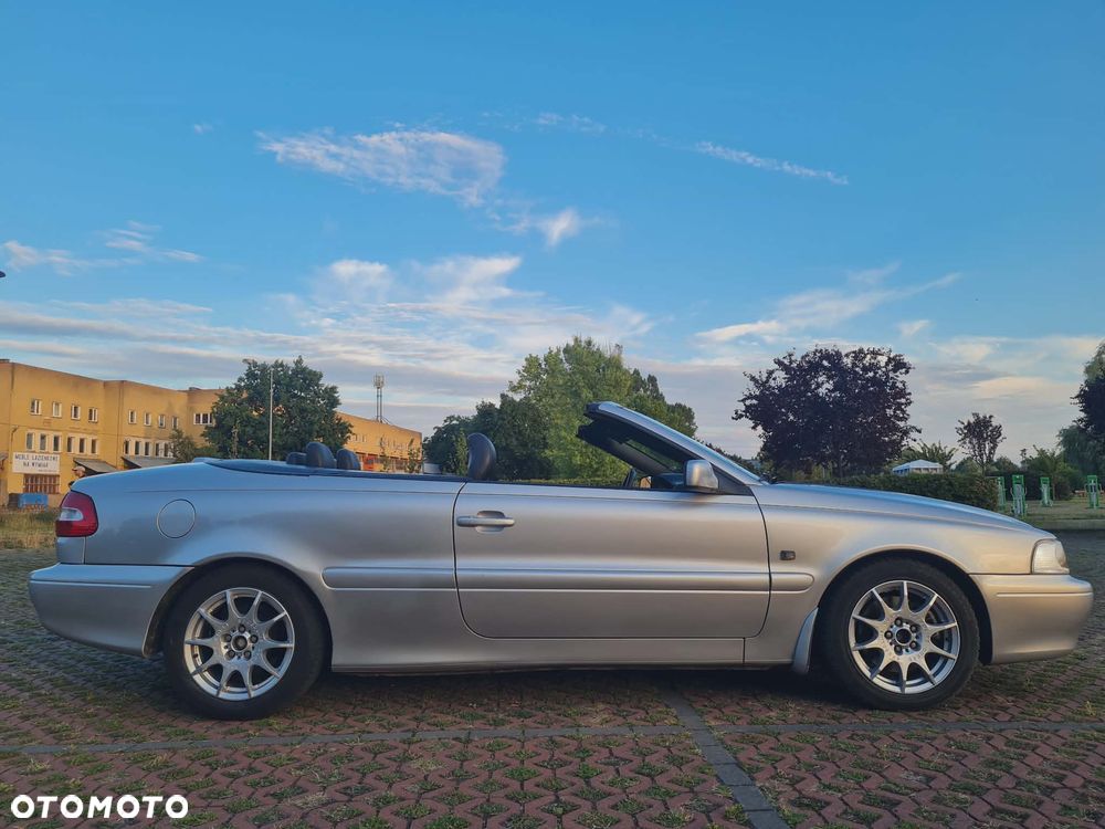 Volvo C70 2.0T Collection - 6