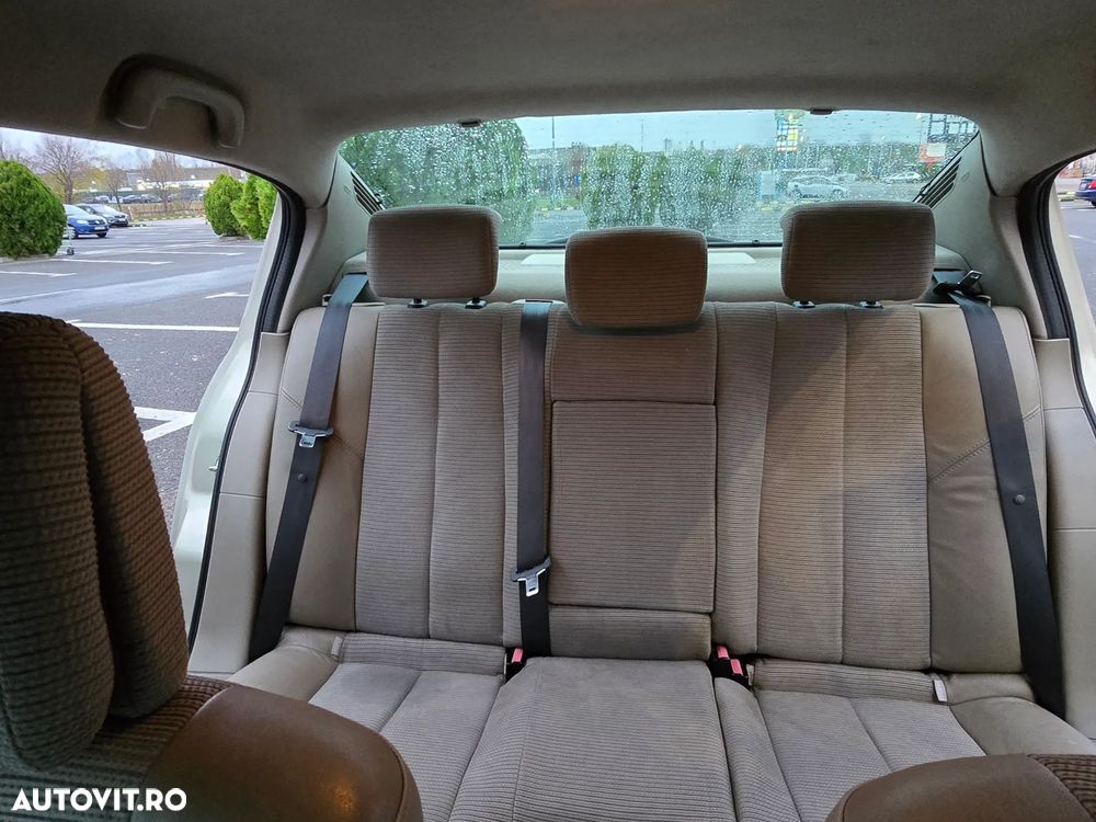 Renault Megane 1.5 dCi Privilege - 14