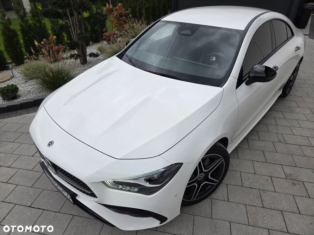 Mercedes-Benz CLA 220 4-Matic AMG Line 7G-DCT - 4