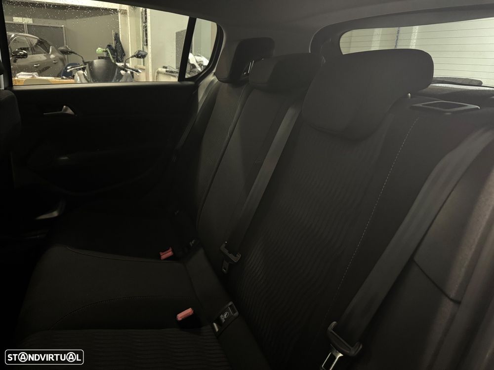 Peugeot 308 1.6 e-HDi Active J17 - 14