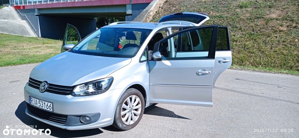 Volkswagen Touran 2.0 TDI Highline - 13