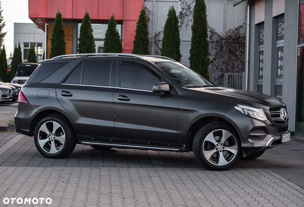 Mercedes-Benz GLE - 10