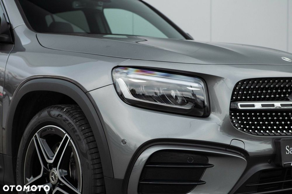 Mercedes-Benz GLB - 5