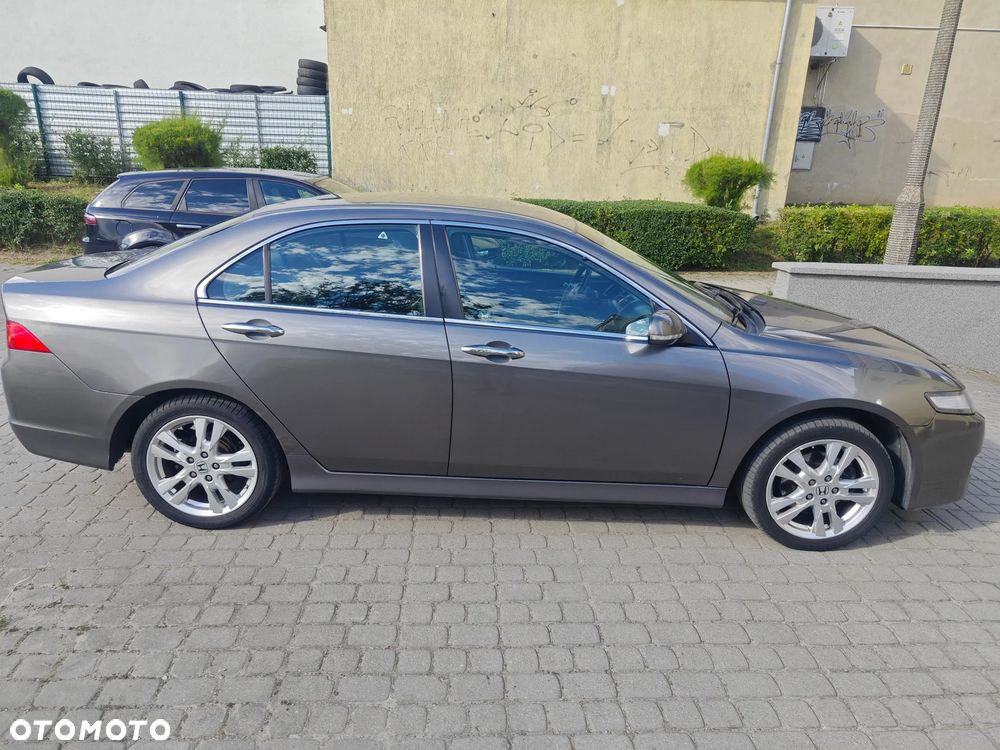 Honda Accord 2.0 Sport - 3