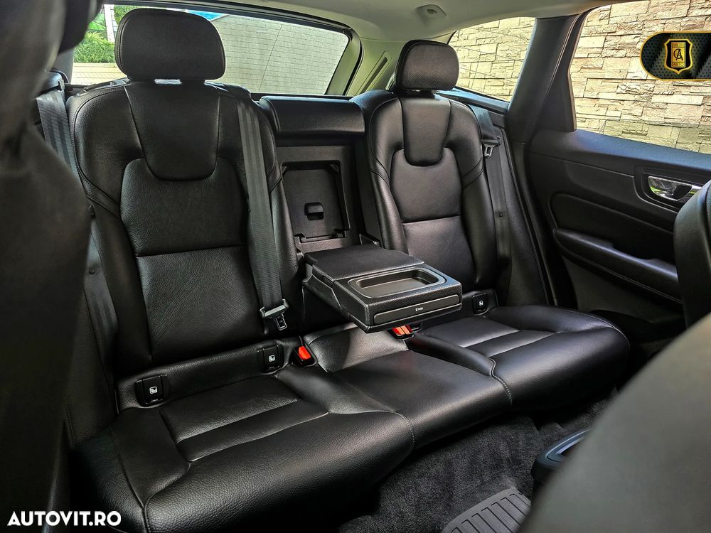 Volvo XC 60 - 11