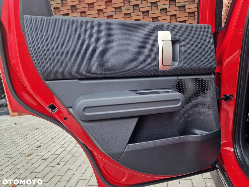 MINI Countryman SE ALL4 66.5kWh Linia Classic - 32