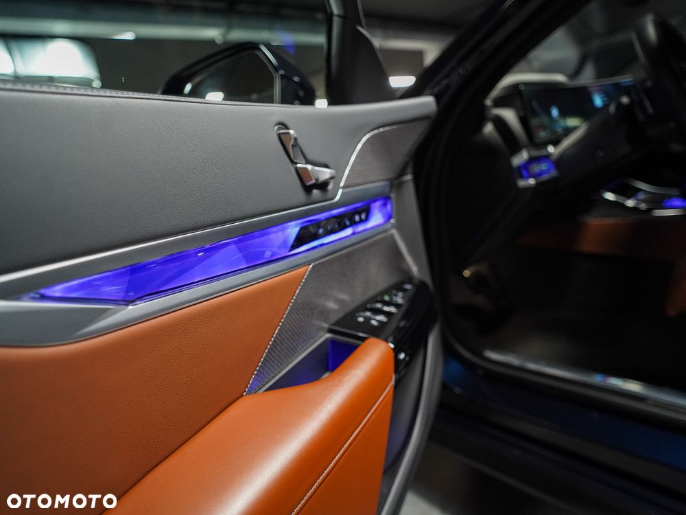 BMW Seria 7 - 17