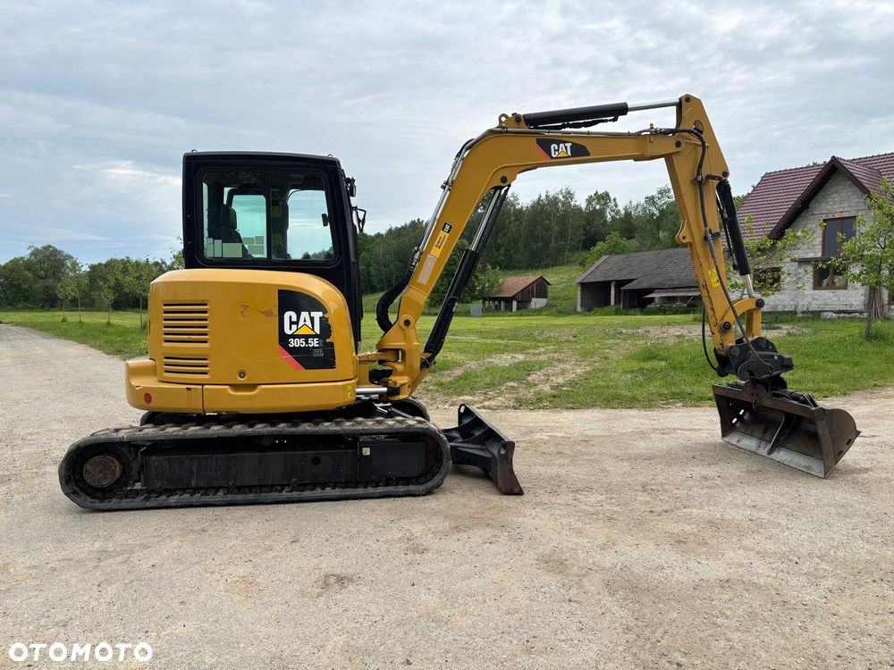 Caterpillar 305.5E - 1