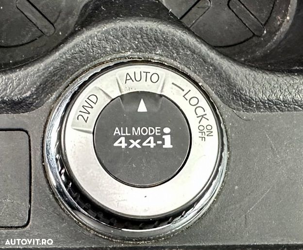 Nissan X-Trail 1.6 dCi ALL-MODE 4x4i Tekna - 14