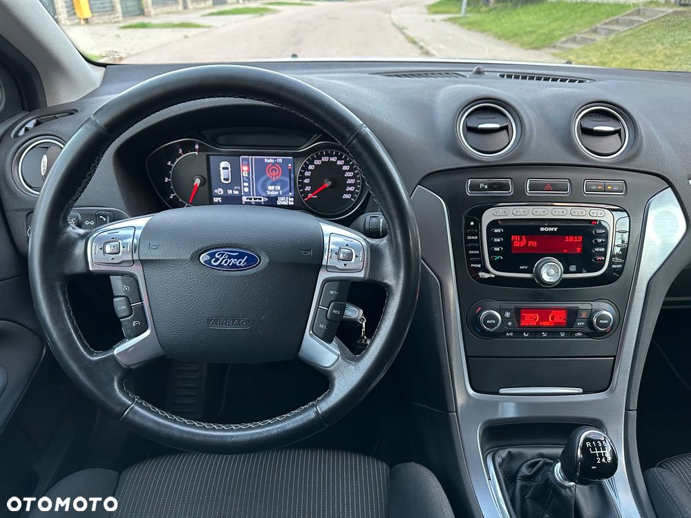 Ford Mondeo 2.0 TDCi Titanium X - 23