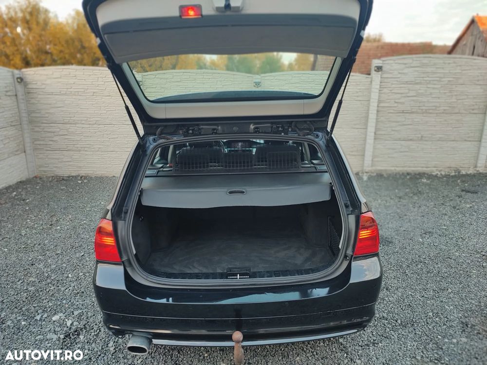BMW Seria 3 - 12