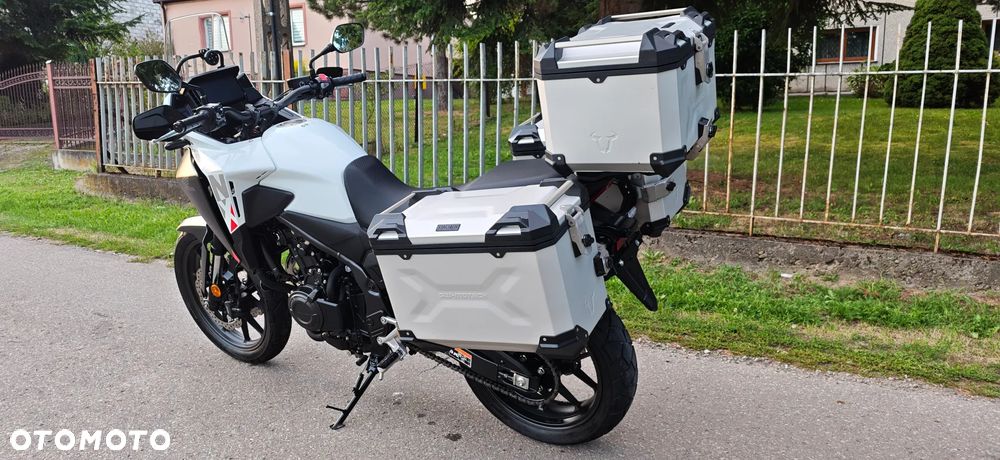 Honda NX - 3
