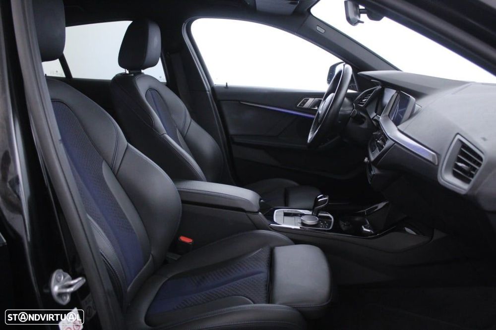 BMW 116 d Pack Desportivo M Auto - 14