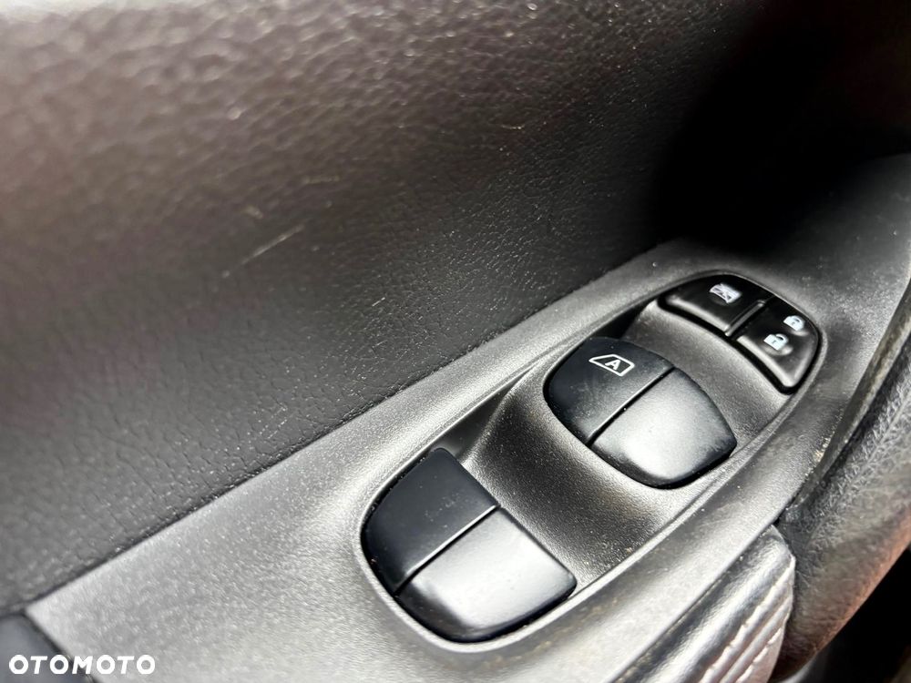 Nissan Qashqai - 18