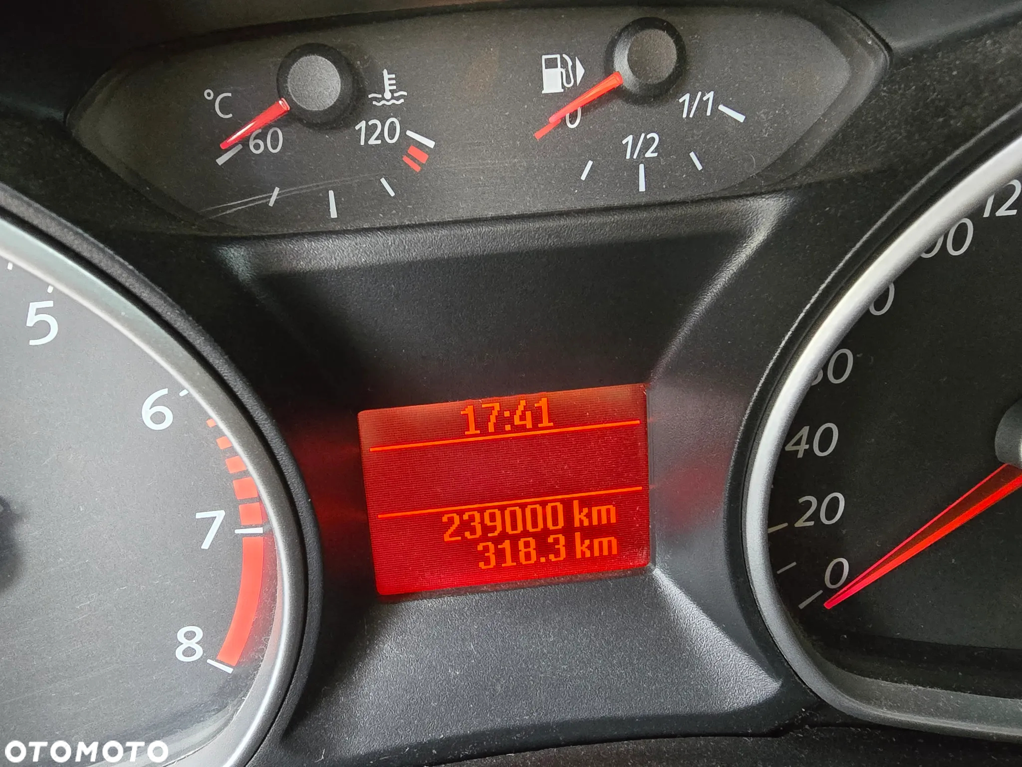 Ford Mondeo - 7