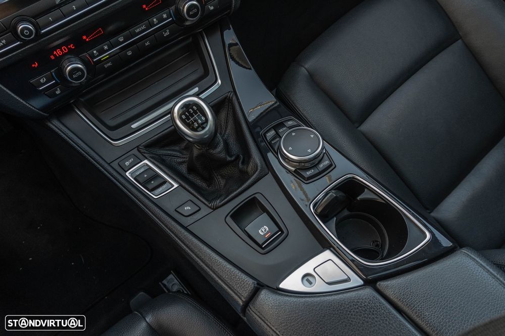 BMW 520 d Luxury Line - 18