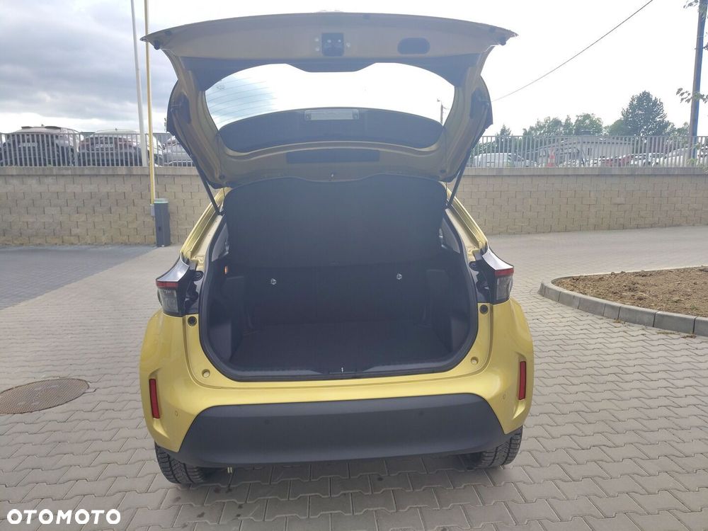 Toyota Yaris Cross Hybrid 1.5 Comfort 4x4 - 14