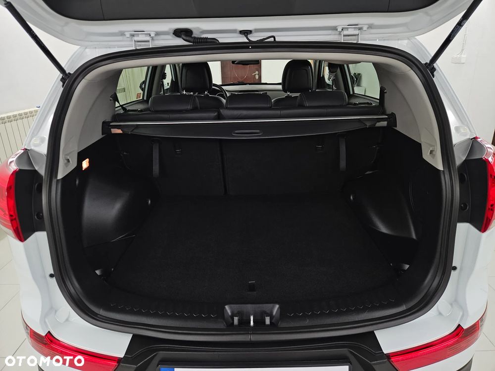 Kia Sportage 1.6 GDI Business Line 2WD - 35