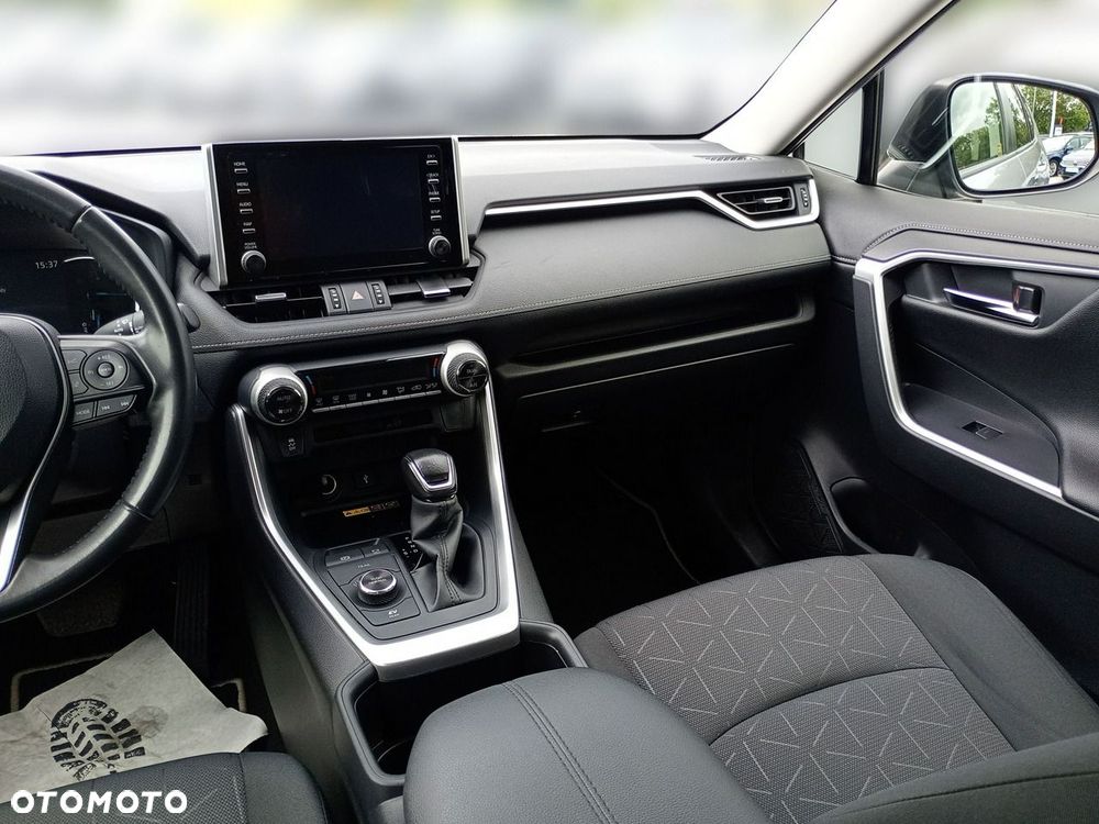 Toyota RAV4 - 17
