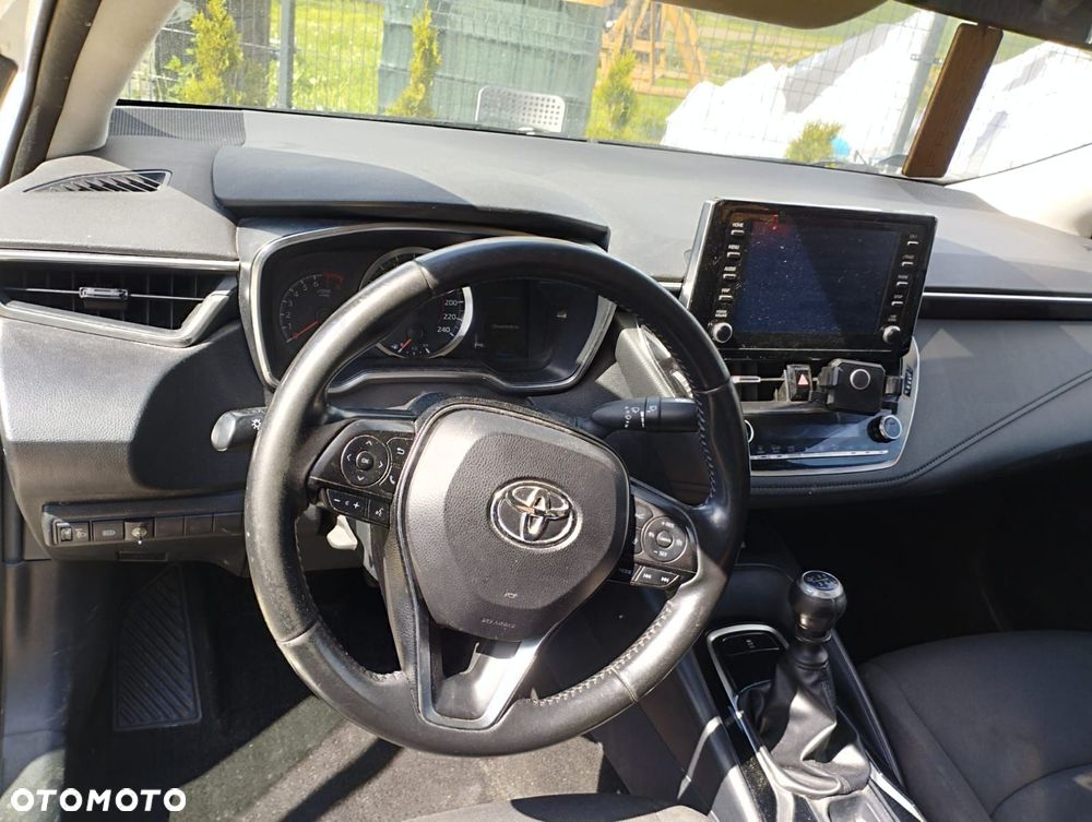 Toyota Corolla 1.6 Comfort - 5