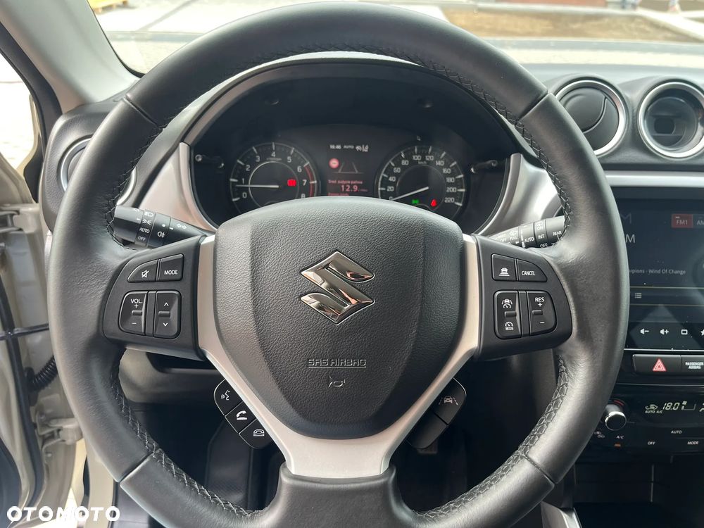 Suzuki Vitara 1.4 Boosterjet mHEV Premium Plus 4WD - 15