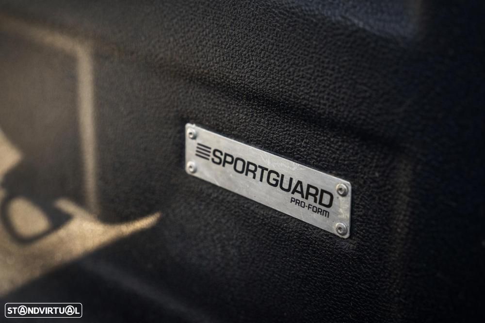 VW Amarok V6 SHADOW EDITION - 32