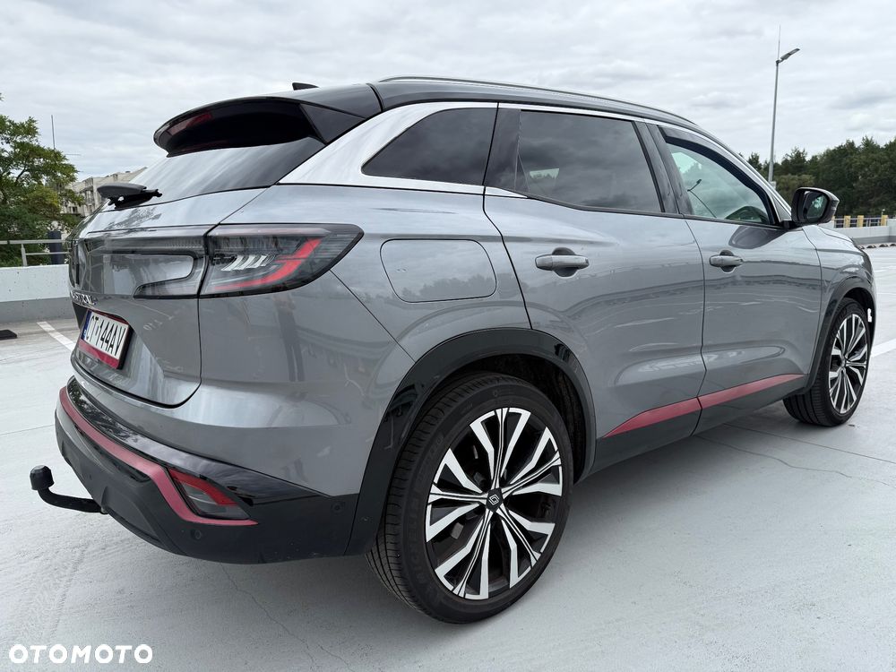 Renault Austral 1.3 TCe mHEV Iconic - 8