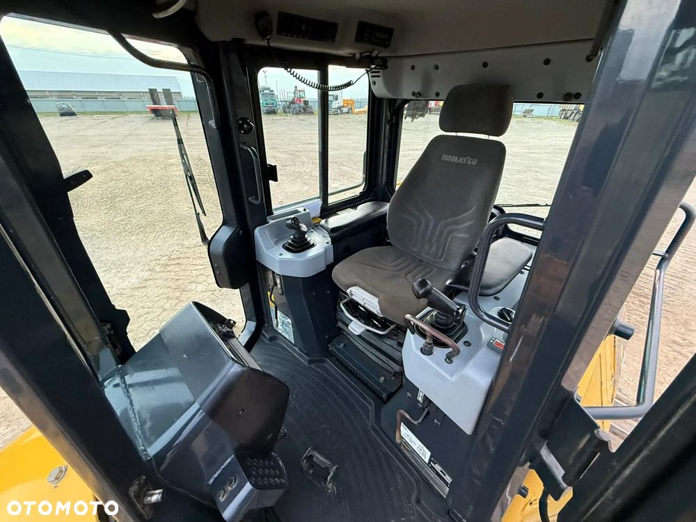 Komatsu D51PX-22 - 13