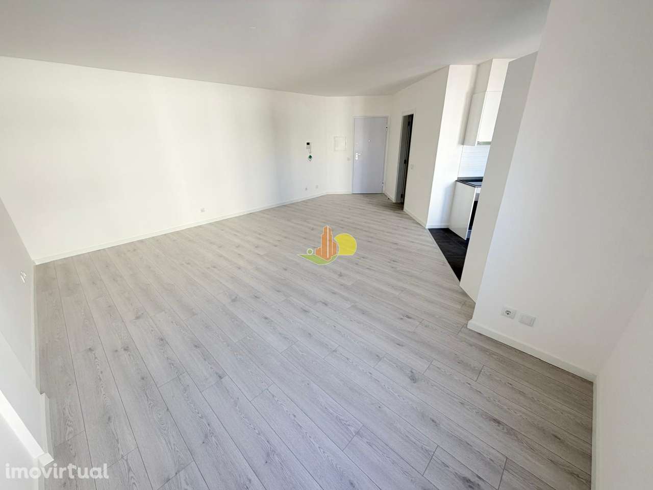 Novo, Junto ao Casino - Grande imagem: 3/24