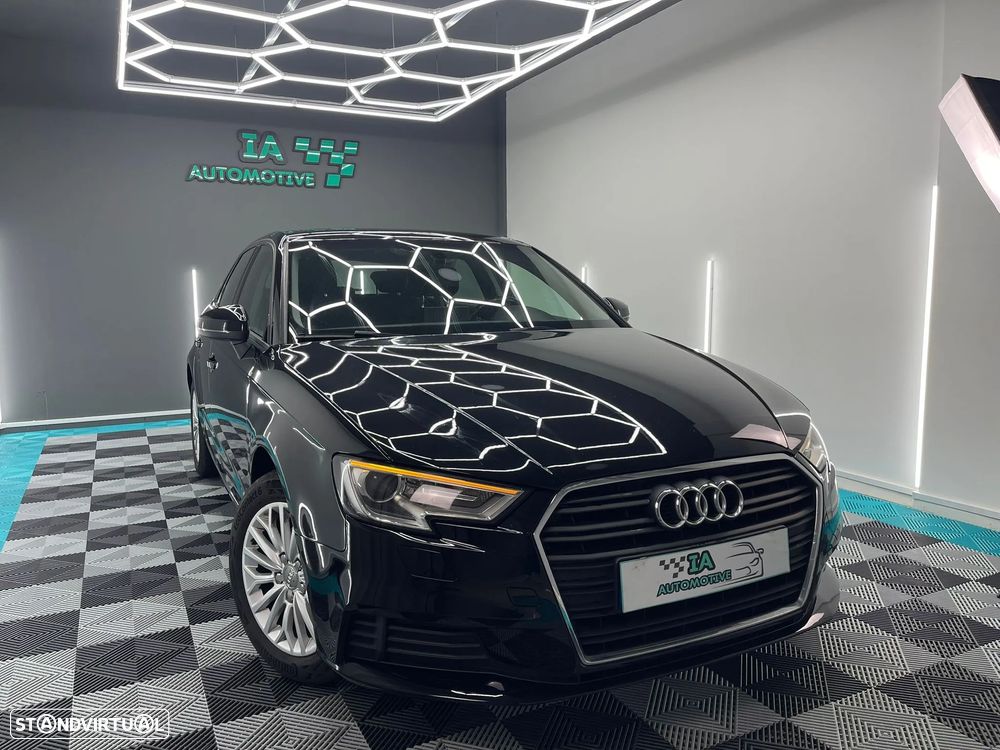 Audi A3 Sportback 1.6 TDI Design - 3