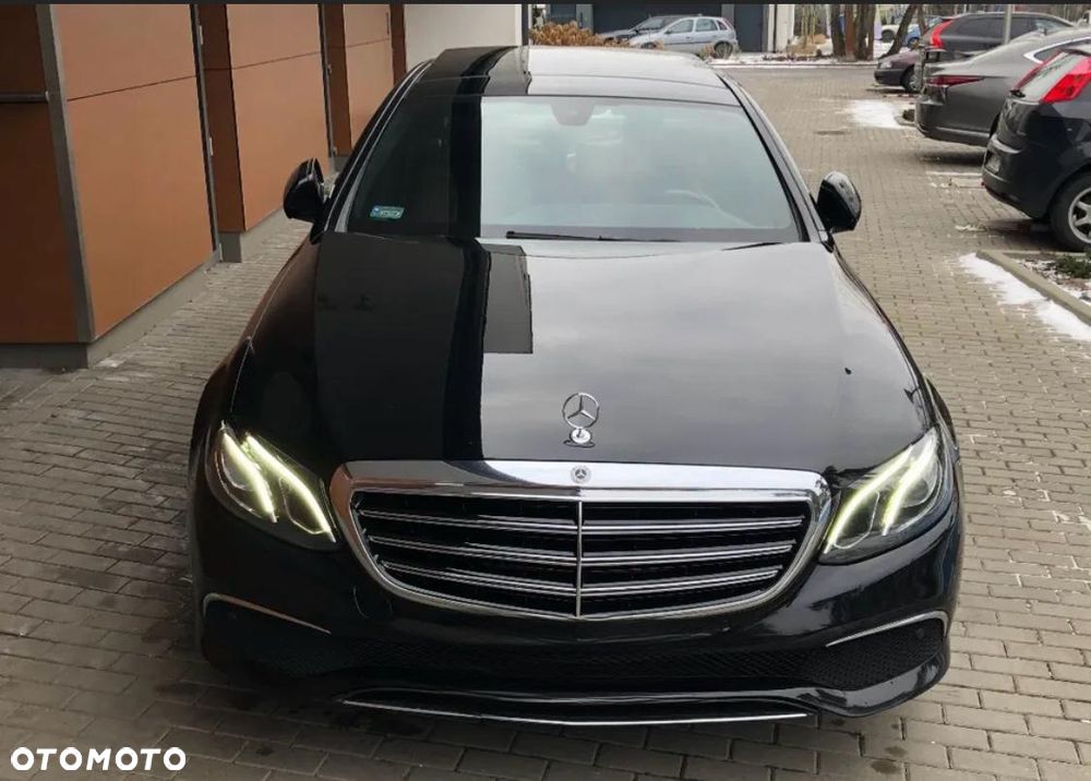 Mercedes-Benz Klasa E 220 d 9G-TRONIC - 11