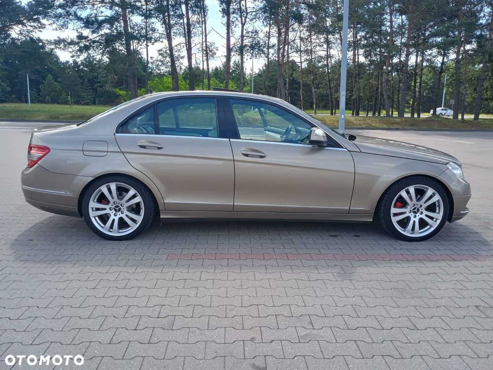 Mercedes-Benz Klasa C 220 CDI DPF Automatik Elegance - 3