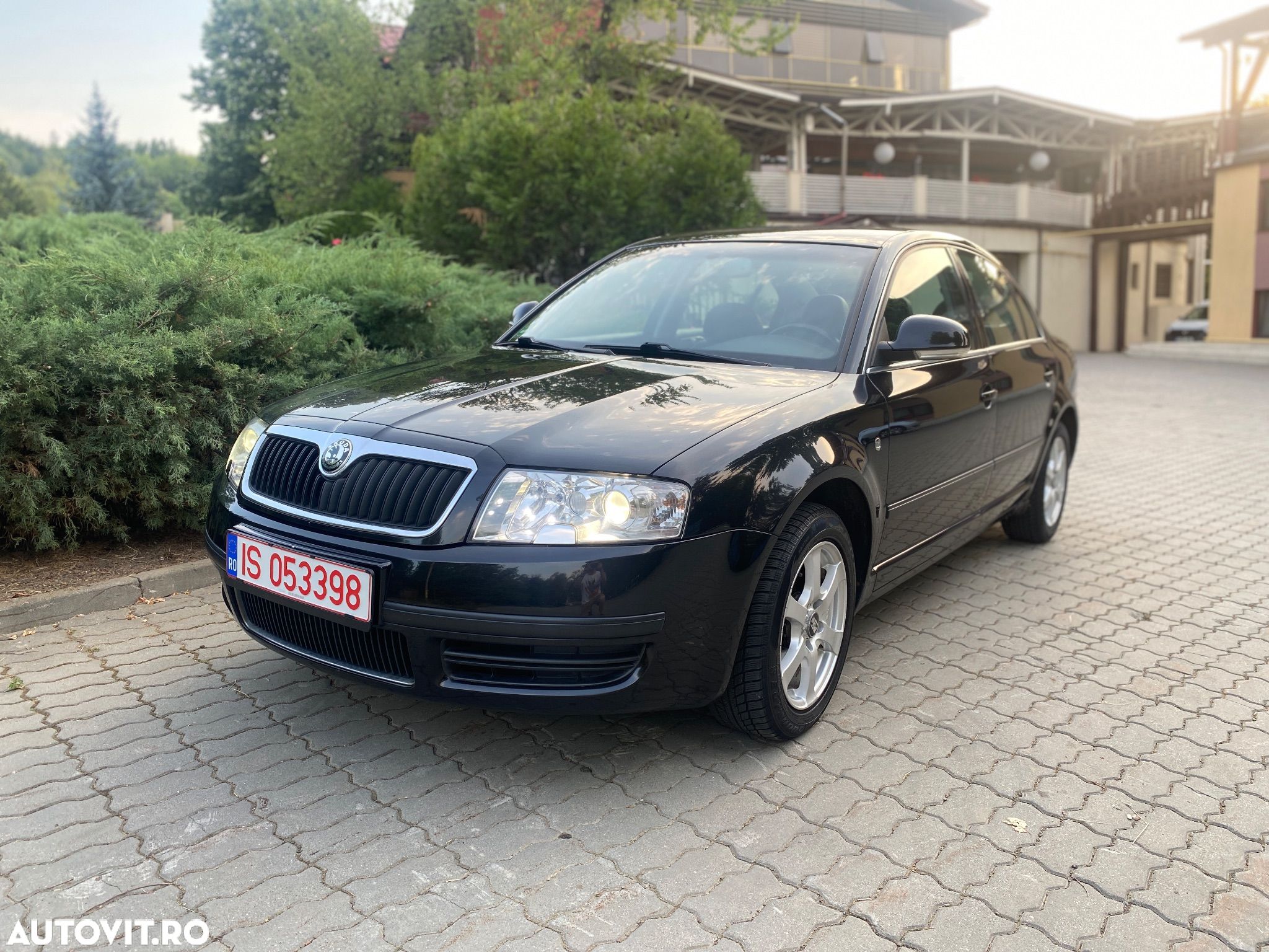 Skoda Superb 2.0 TDI Elegance - 1
