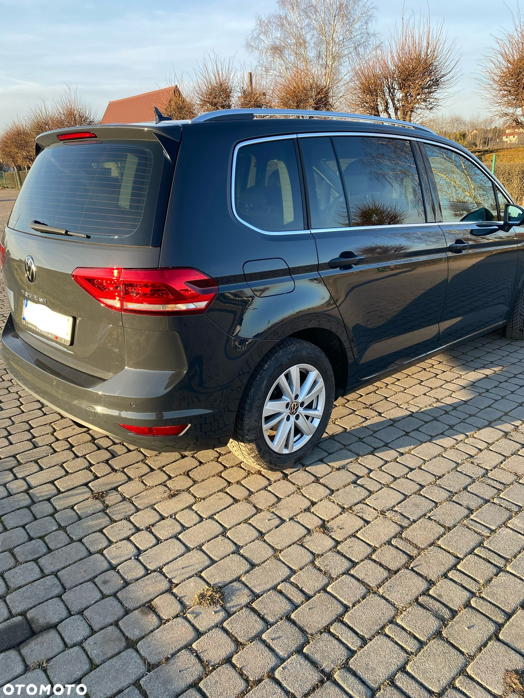 Volkswagen Touran - 3