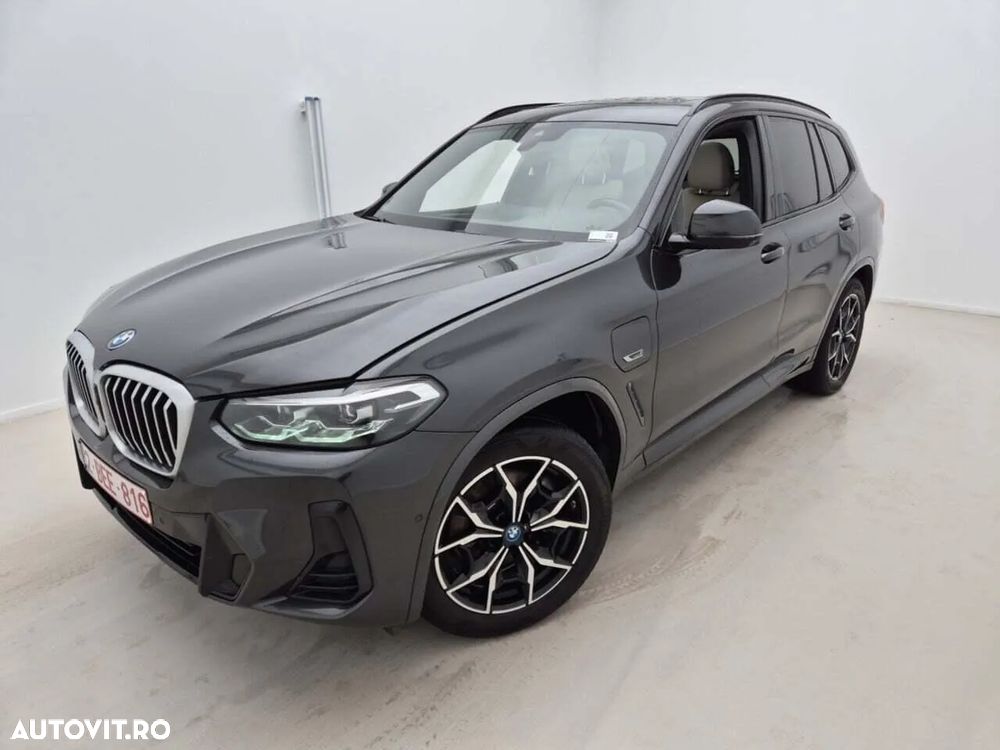 BMW X3 30e xDrive AT PHEV - 1