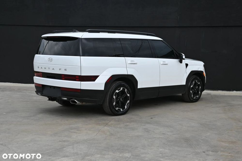 Hyundai Santa Fe - 10