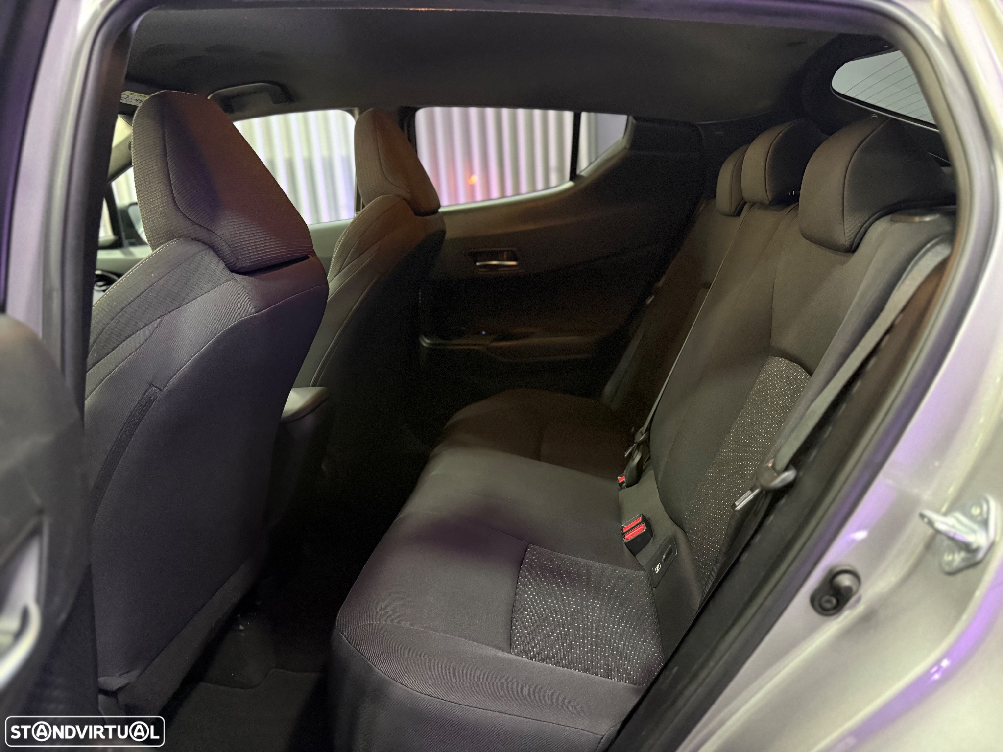 Toyota C-HR 1.2T Comfort+P.Style - 6