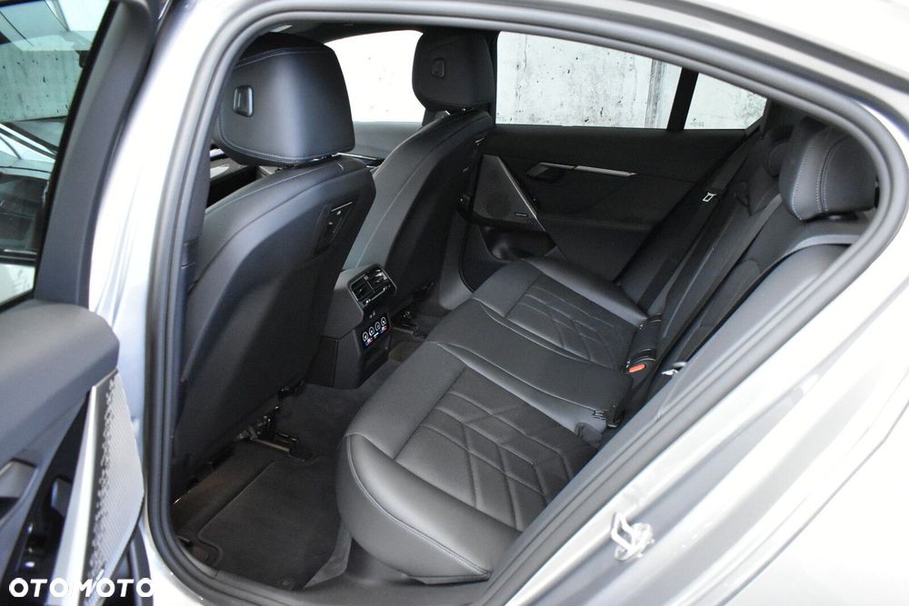 BMW Seria 5 - 24