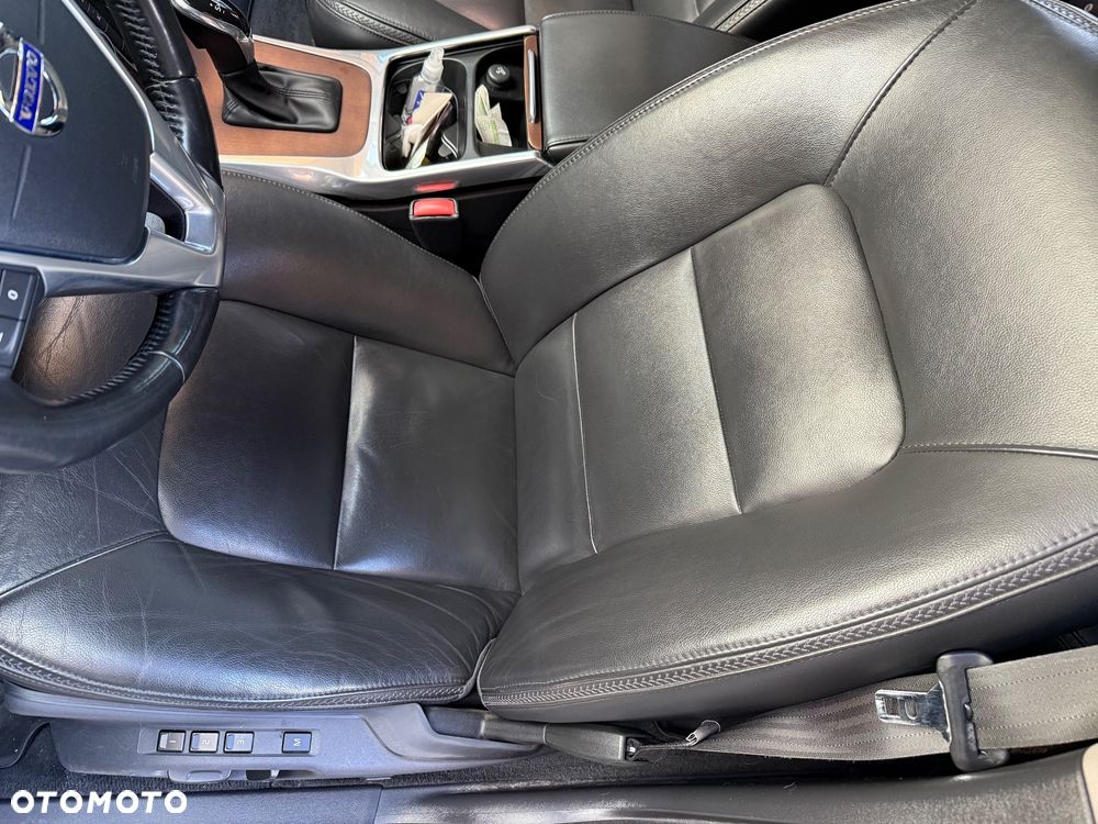 Volvo XC 70 D4 AWD Summum - 19