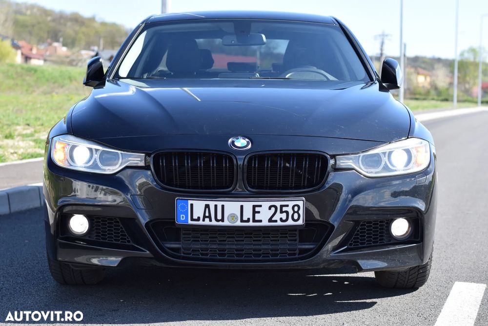 BMW Seria 3 320d Sport-Aut. - 1