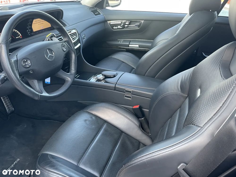 Mercedes-Benz CL 63 AMG - 13