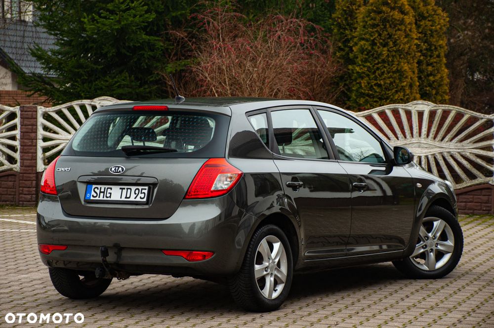 Kia Ceed 1.6 CVVT LX - 16